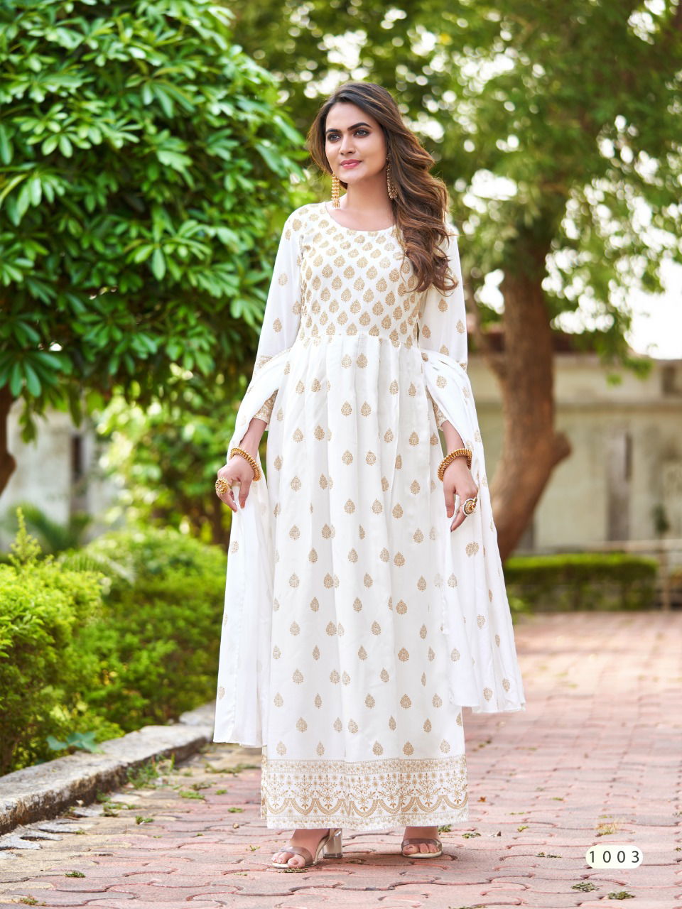 Banwery Paridhi Fancy Ethnic Wear Heavy Rayon Long Kurti With Dupatta Collection